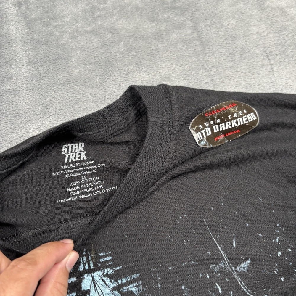 Star Trek Into Darkness Men's T-Shirt Size Medium Cinemark Exclusive Promo - Picture 2 of 5